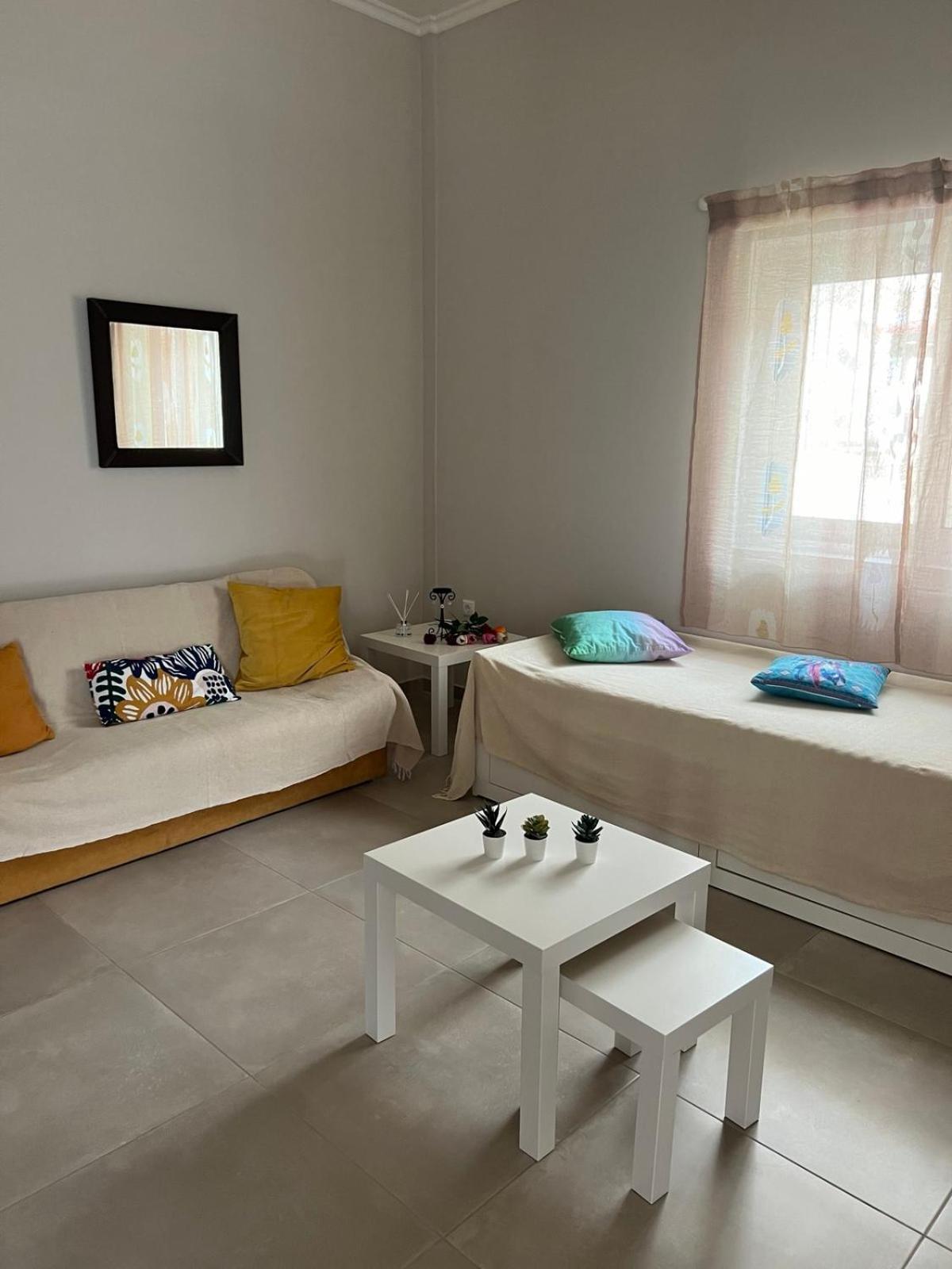 Joanna'S Place Artemida  Bagian luar foto